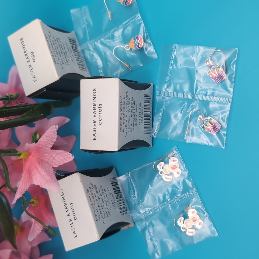 Vintage Easter Avon 2010 Lot of 3 Colorful Earrings Collection - Never Worn!